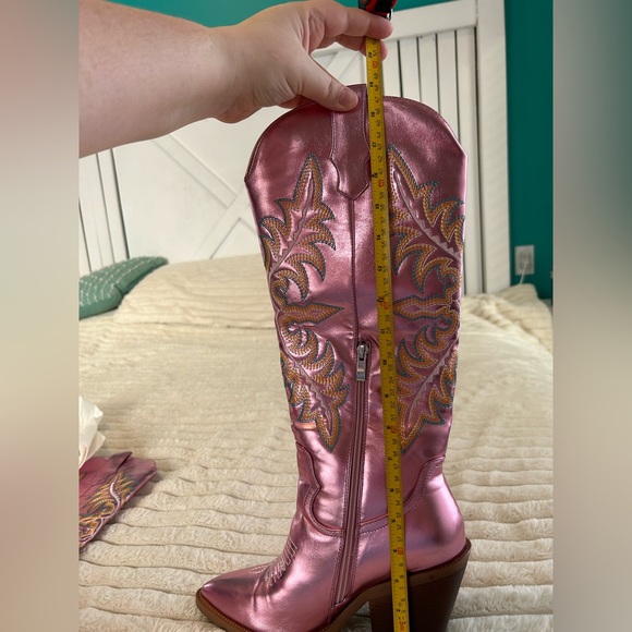 Pink Western Boots - Picture 13 of 14